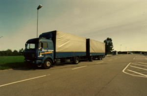 Transport camion double remorque